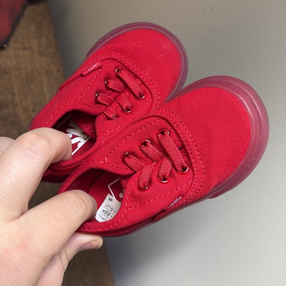 Baby Vans - Picture 1 of 2